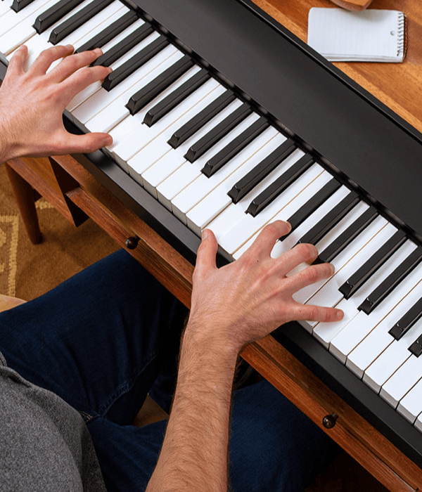 ROLAND(ローランド)の電子ピアノの事例7